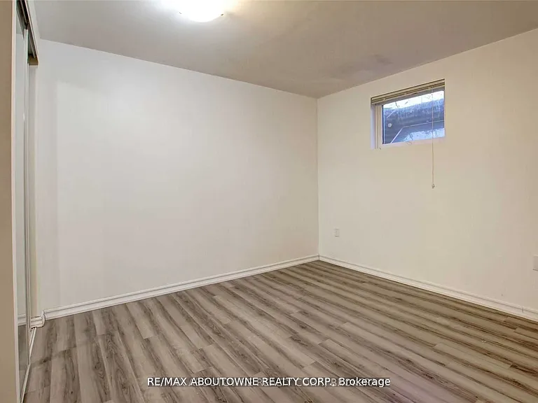 14 Angus Dr #LOWER — Photo 21