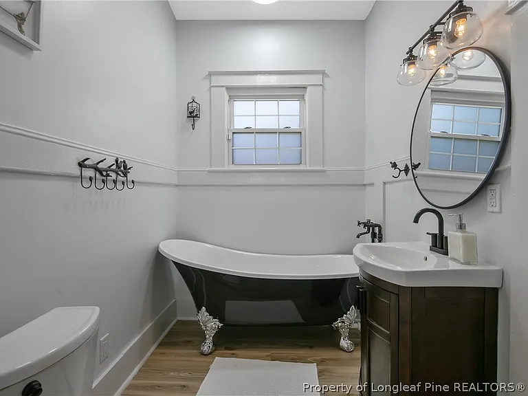 1208 Goodview Ave — Photo 25