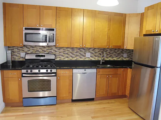 Rented by Dwell Residential Inc | media 19