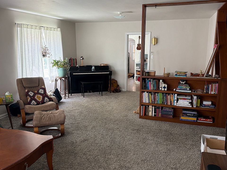 1st image of 314 Onarga Ave