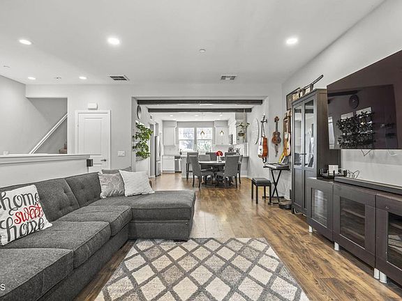 5th image of 3644 Islander Walk