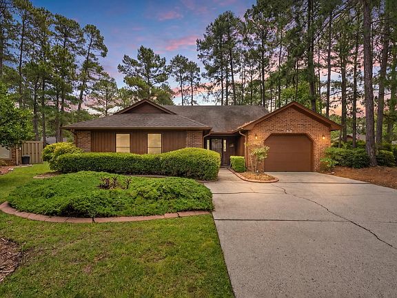 2nd image of 211 Butternut Circle
