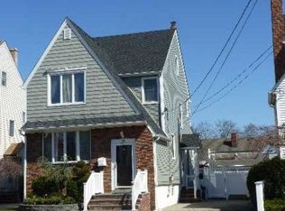 47 Gordon Rd, Valley Stream, NY 11581