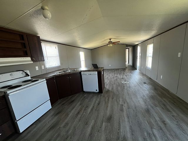 1st image of 2101 SW 38th St Lot 182