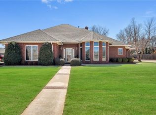 1308 W East Ave, Elk City, OK 73644