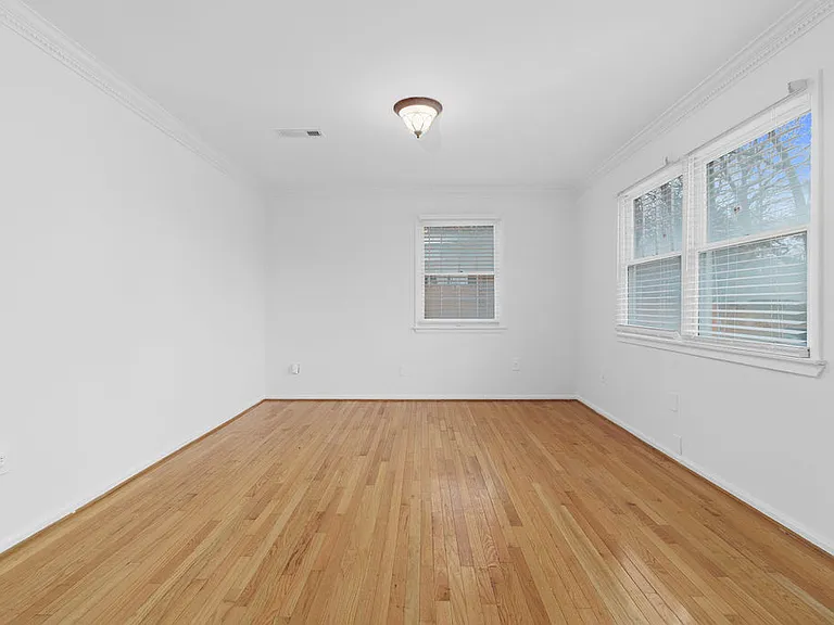 6138 Beachway Dr — Photo 11