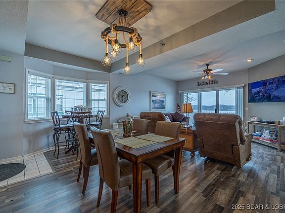 3rd image of 600 W Harbour Towne Dr #603W