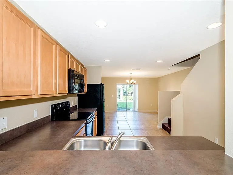 5087 Dominica Dr — Photo 7