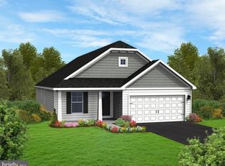 29 Long Bend Dr, Carlisle, PA 17015