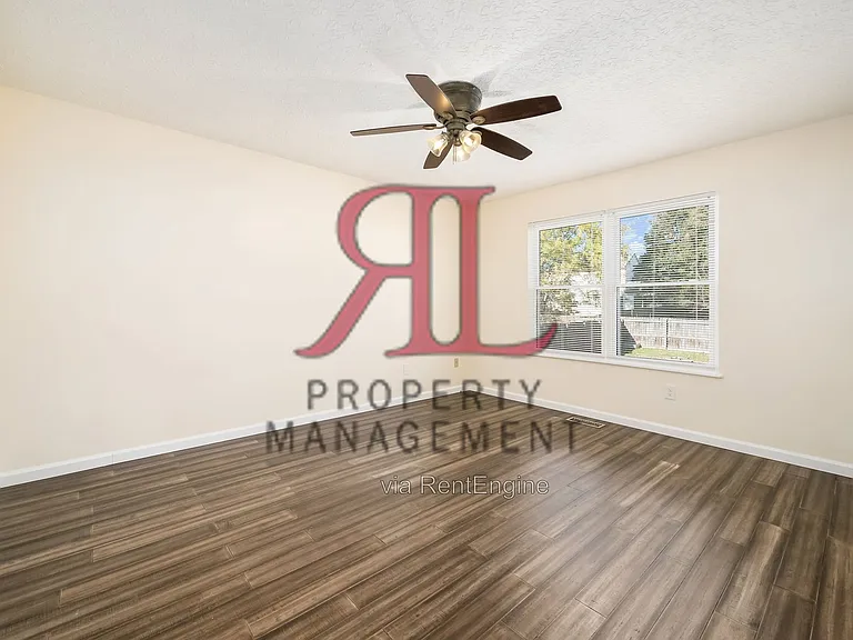 5333 Timber Grove Dr — Photo 14