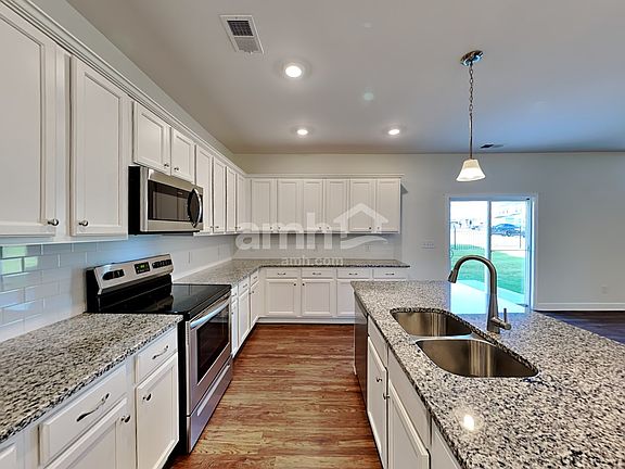 4th image of 4400 Erabele Dr