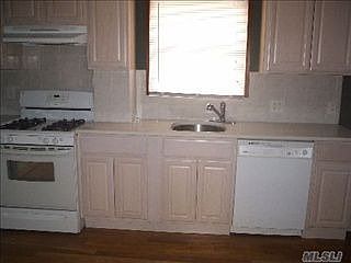 4th image of 18 Madison Ave