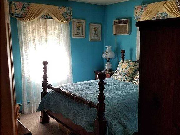 2nd image of 80 Wantagh Ave
