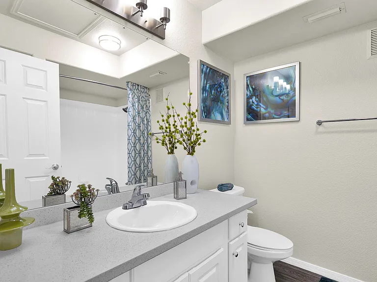Catherine Townhomes — Photo 14