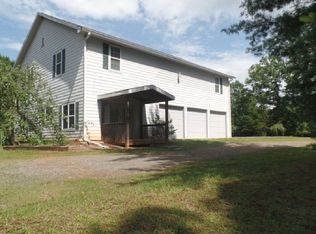 2225 Craigtown Rd, Ellijay, GA 30540