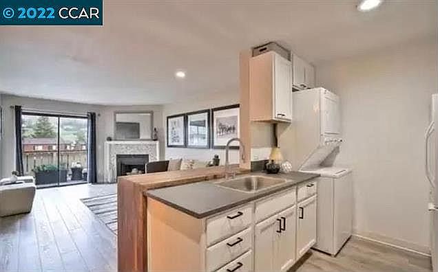 1st image of 29300 Dixon St APT 301