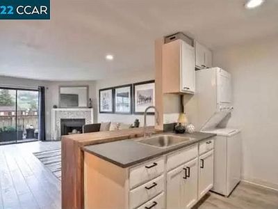 29300 Dixon St APT 301, Hayward, CA, 94544