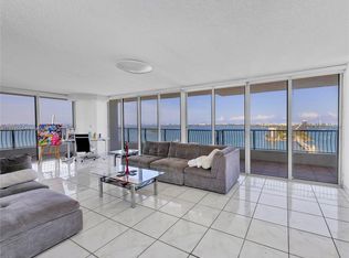 555 NE 15th St APT 24C, Miami, FL 33132