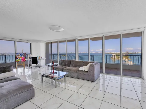 555 NE 15th St APT 24C, Miami, FL 33132