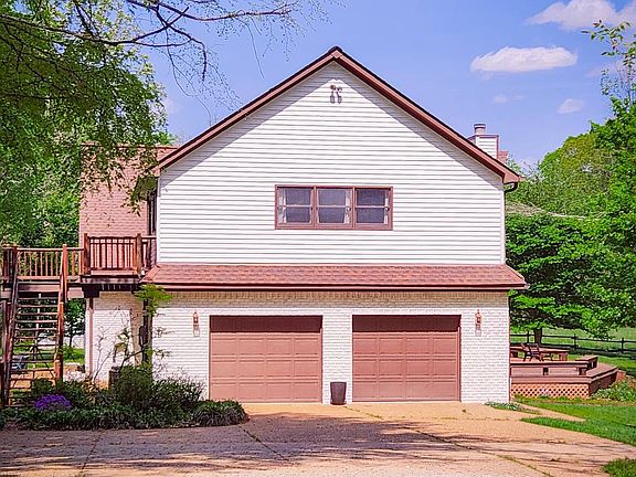 5th image of 430 Hardy Rd