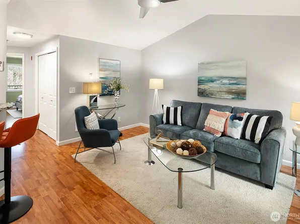 11527 Highway 99 #C 305, Everett, WA 98204