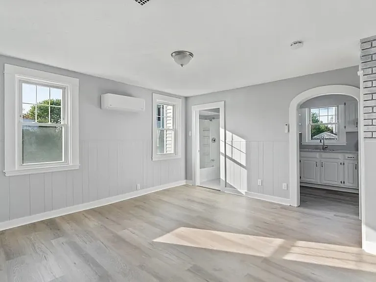 147 Rogers St — Photo 3