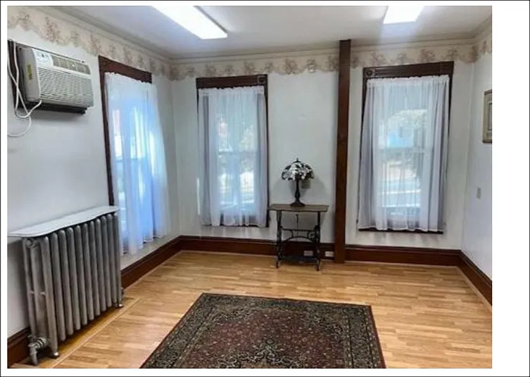 232 Main St #1 — Photo 2