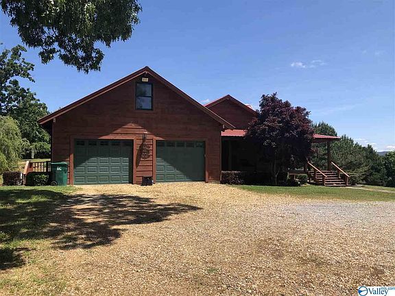 4th image of 1531 County Road 144