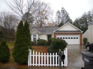 295 Hayward Ln, Lawrenceville, GA 30044