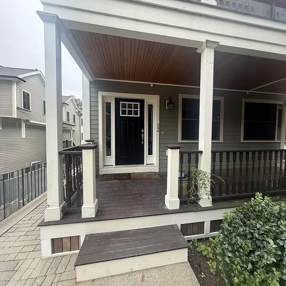 3 bed, 1525 sqft, $4,350 — Photo 1