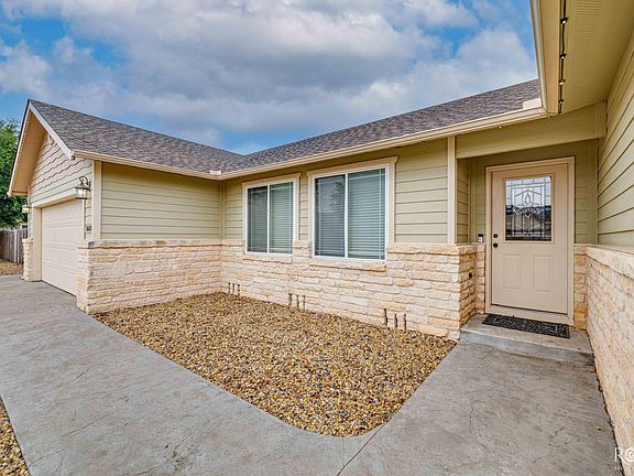 5th image of 1601 Kimrey Ln