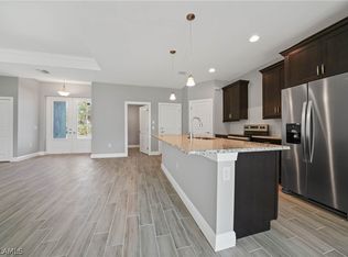 1624 SW 27th Terrace Cpe, Coral, FL 33914