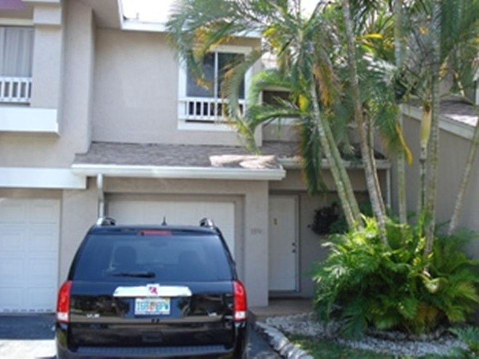 1st image of 1896 Discovery Way