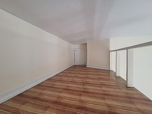 4th image of 49 Park Ave #1V