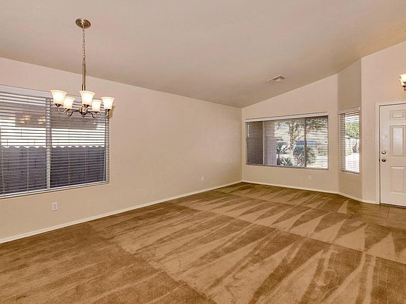 4th image of 8137 W Clara Ln