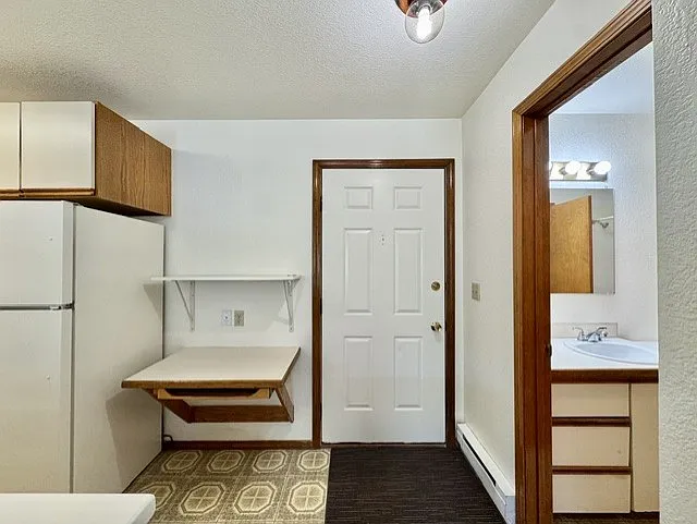 Chatham Place - 2137C — Photo 4