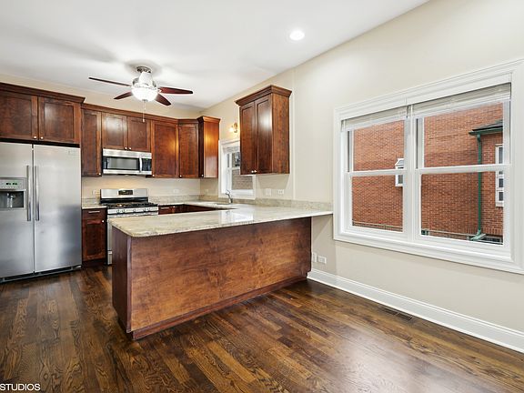 2nd image of 3519 W Medill Ave #A