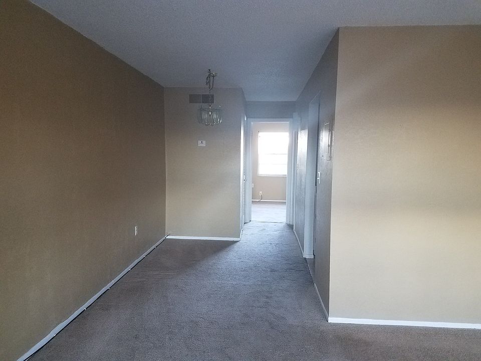 1st image of 2170 Knox Mc Rae Dr #32