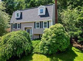26 Holbrook Dr, Nashua, NH 03062