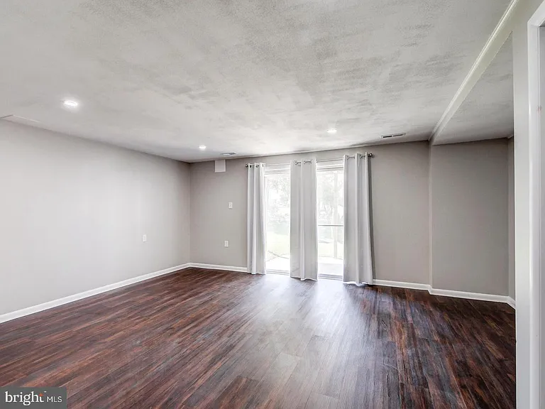 16 Pikehall Pl — Photo 20