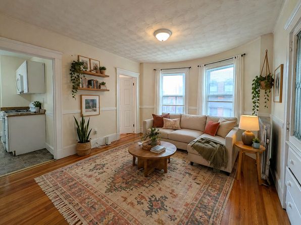 18 Sanborn Ave #5A