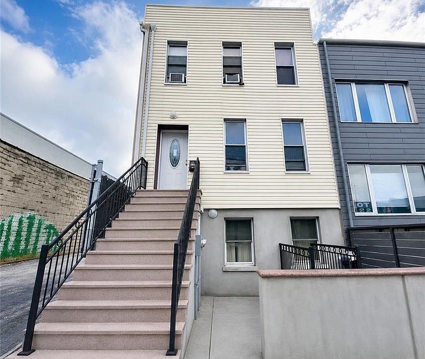 1st image of 128 19th St