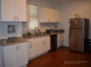 204 Falcon St #1RR, Boston, MA 02128
