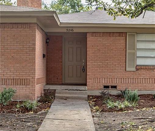 3rd image of 9246 Rosecliff Dr