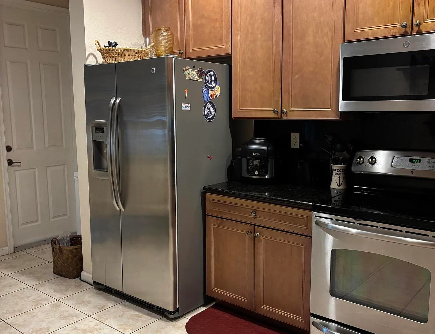 3 bed, 2.5 bath, 1779 sqft, $3,500 — Photo 4