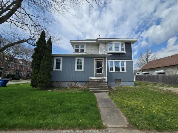55 Raleigh St, Chatham Kent, ON N7M 2M6