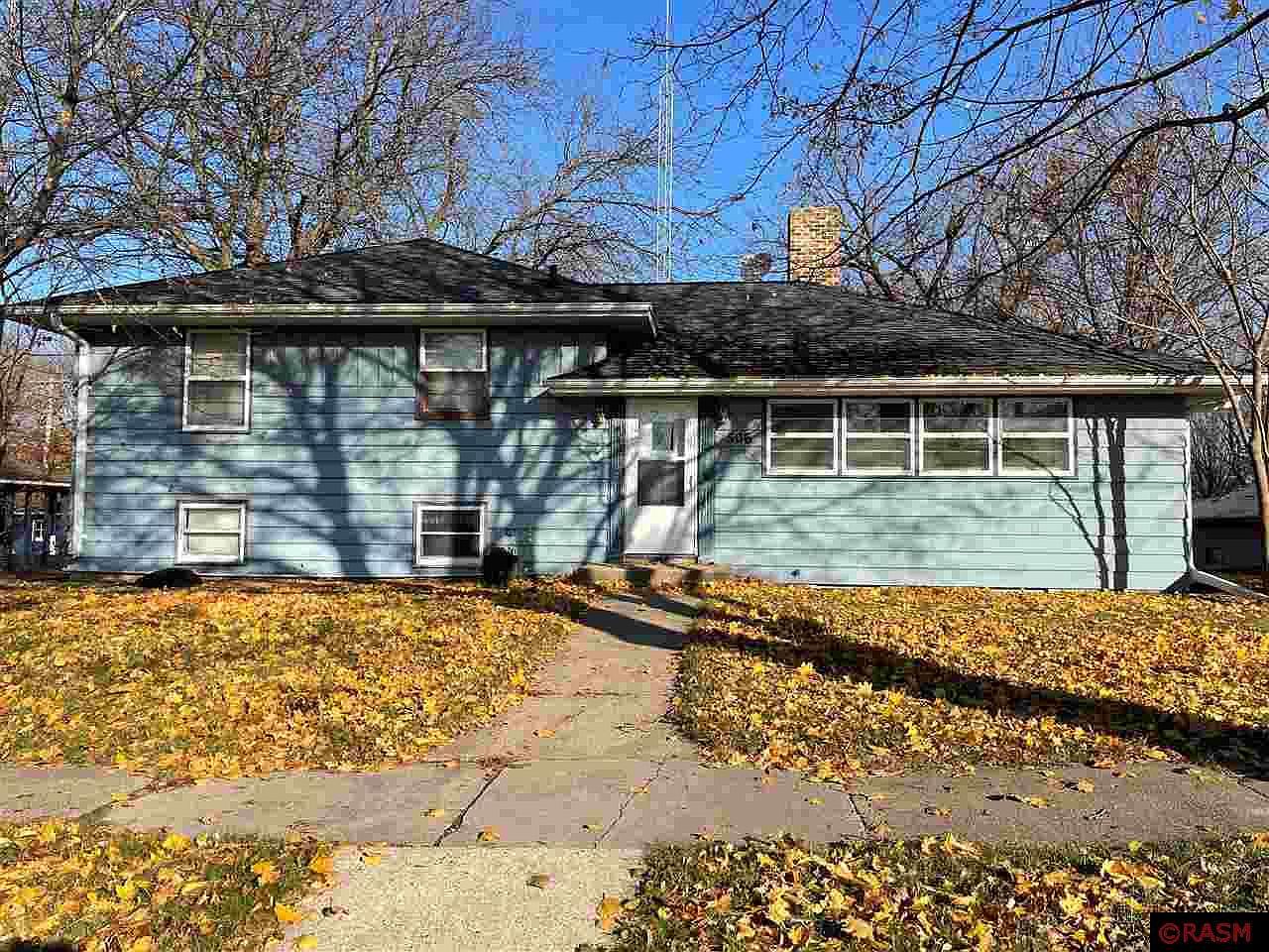 506 E 1st St S, Truman, MN 56088 Zillow