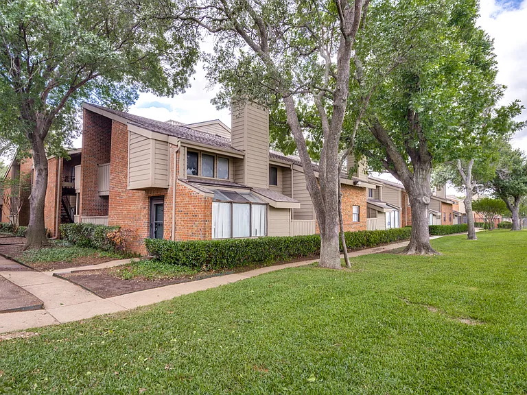 9254 Forest Ln #107 — Photo 16