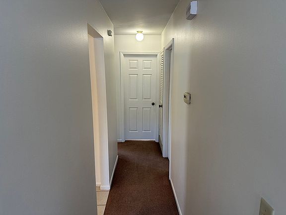 3rd image of 213 Stutsman St #215