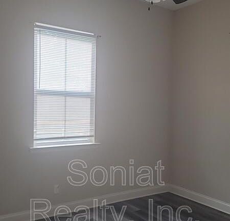 2nd image of 2513 Mazant St #2513